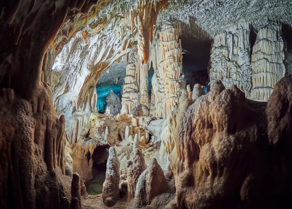 postojna cave view chamber