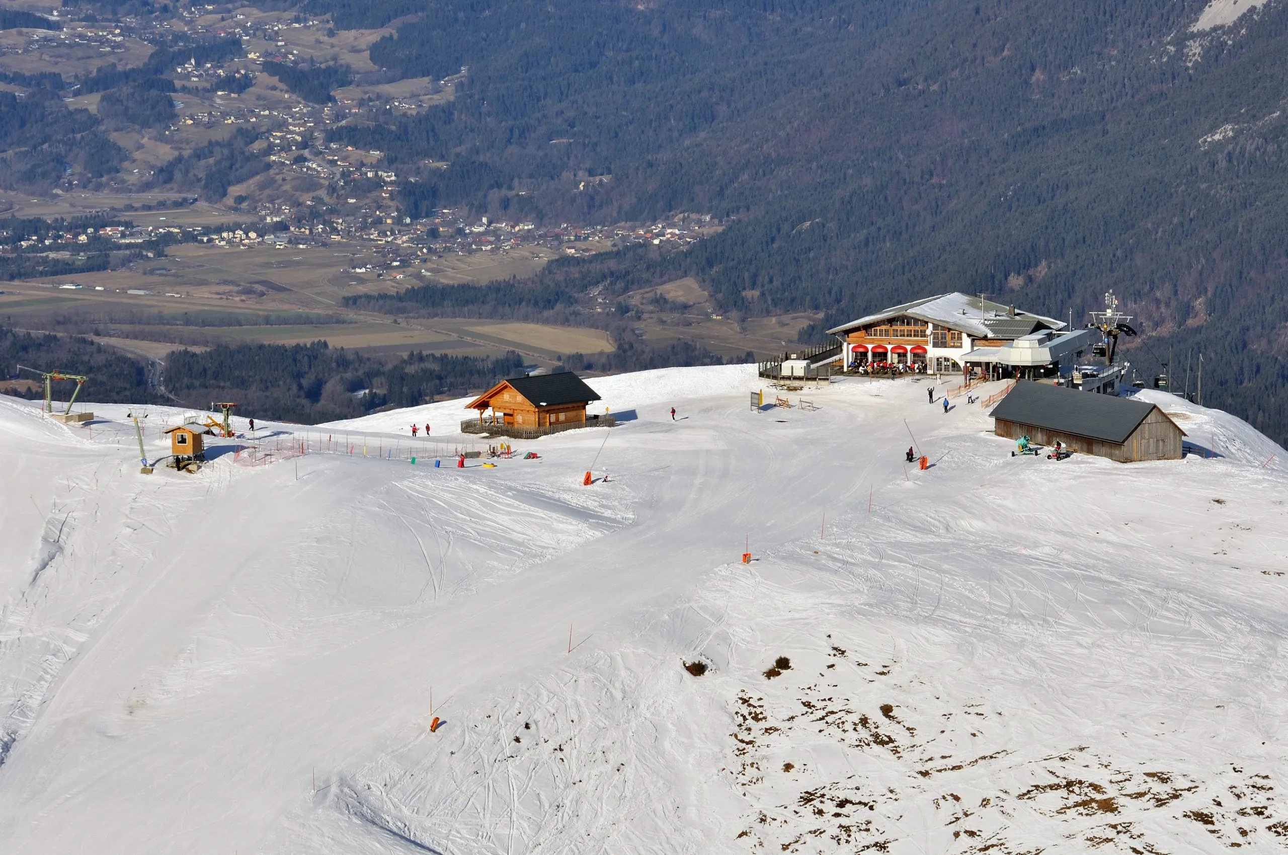 Blick auf das Skigebiet Arnoldstein