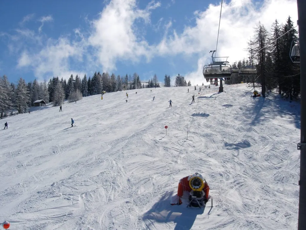 Cerkno skigebied zonnig