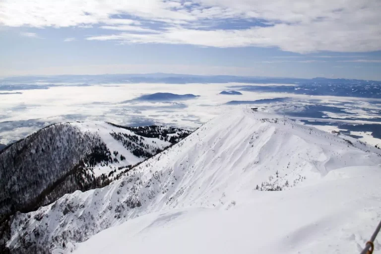 Vista sul bacino di Lubiana dal Krvavec