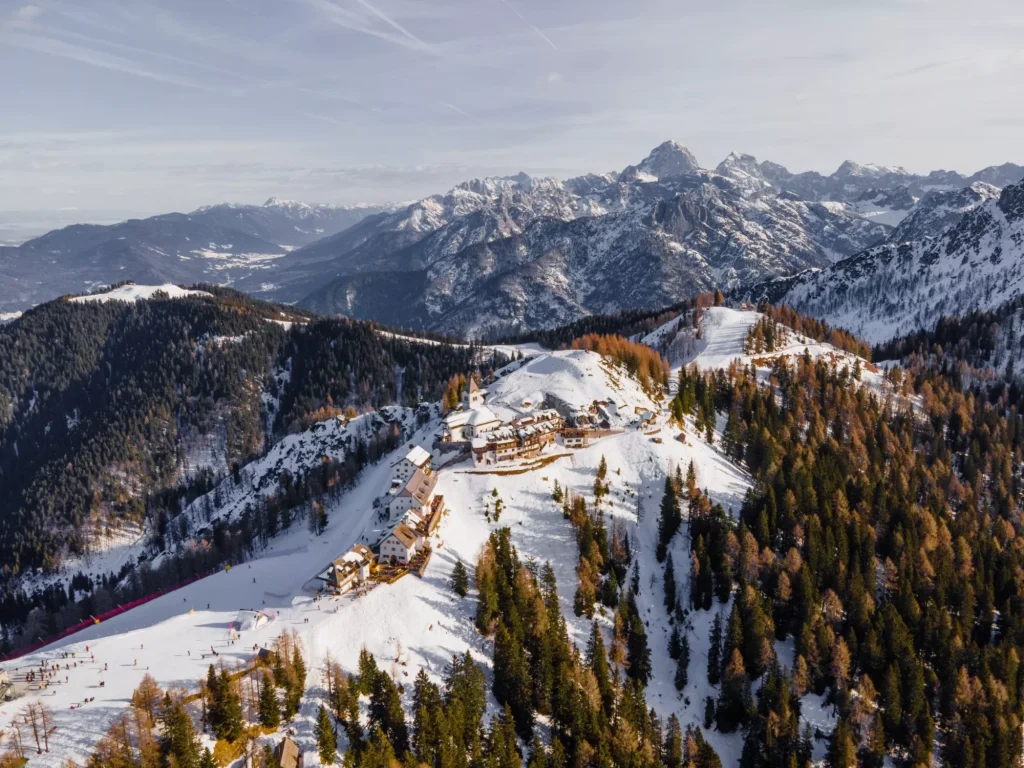 Monte Lussari vogelvlucht